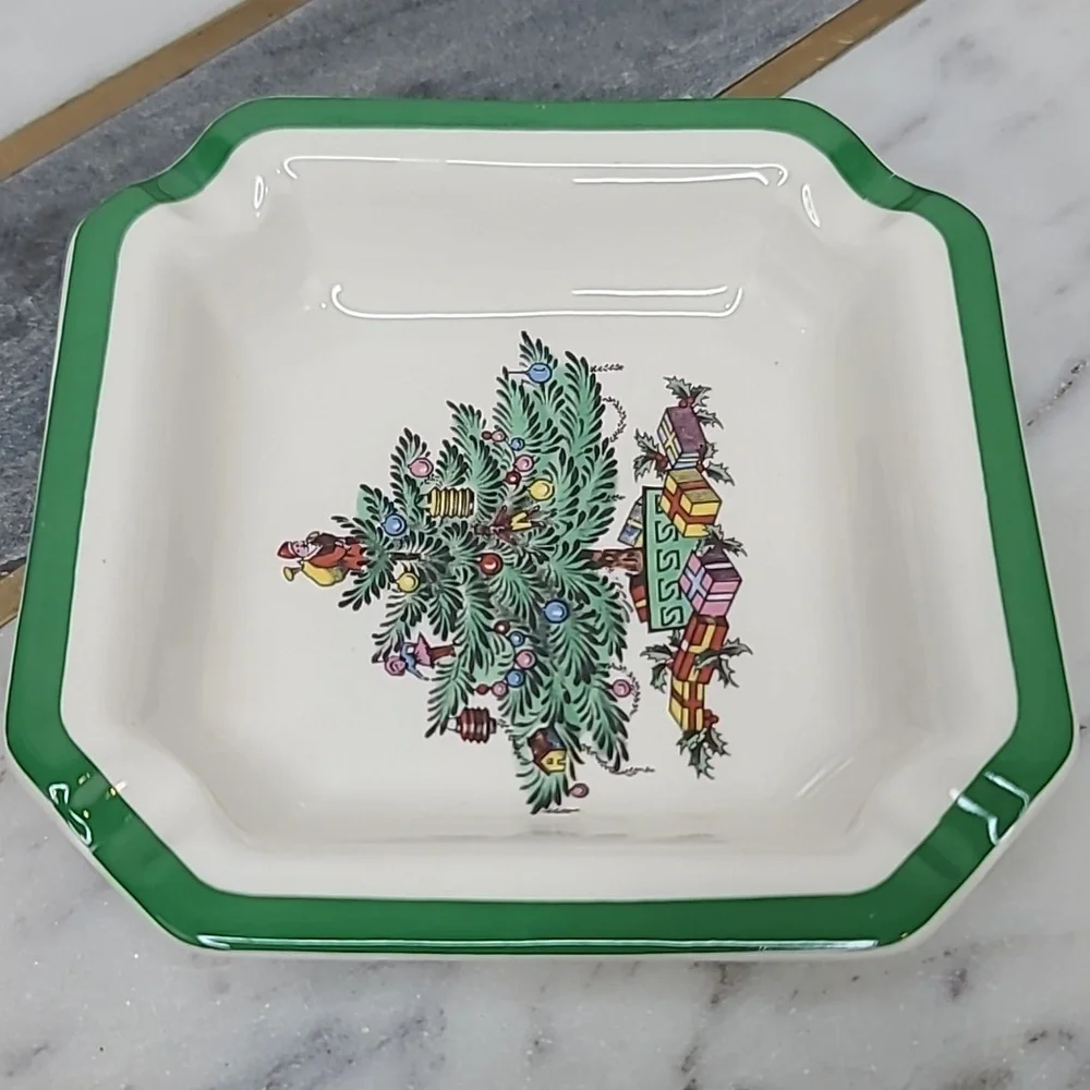 Spode Christmas Tree Classic Vintage Collectible Ceramic Square Ash Tray